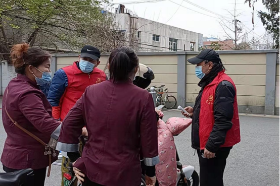 民建玄武区基层委员会执勤联防抗击疫情1085.png
